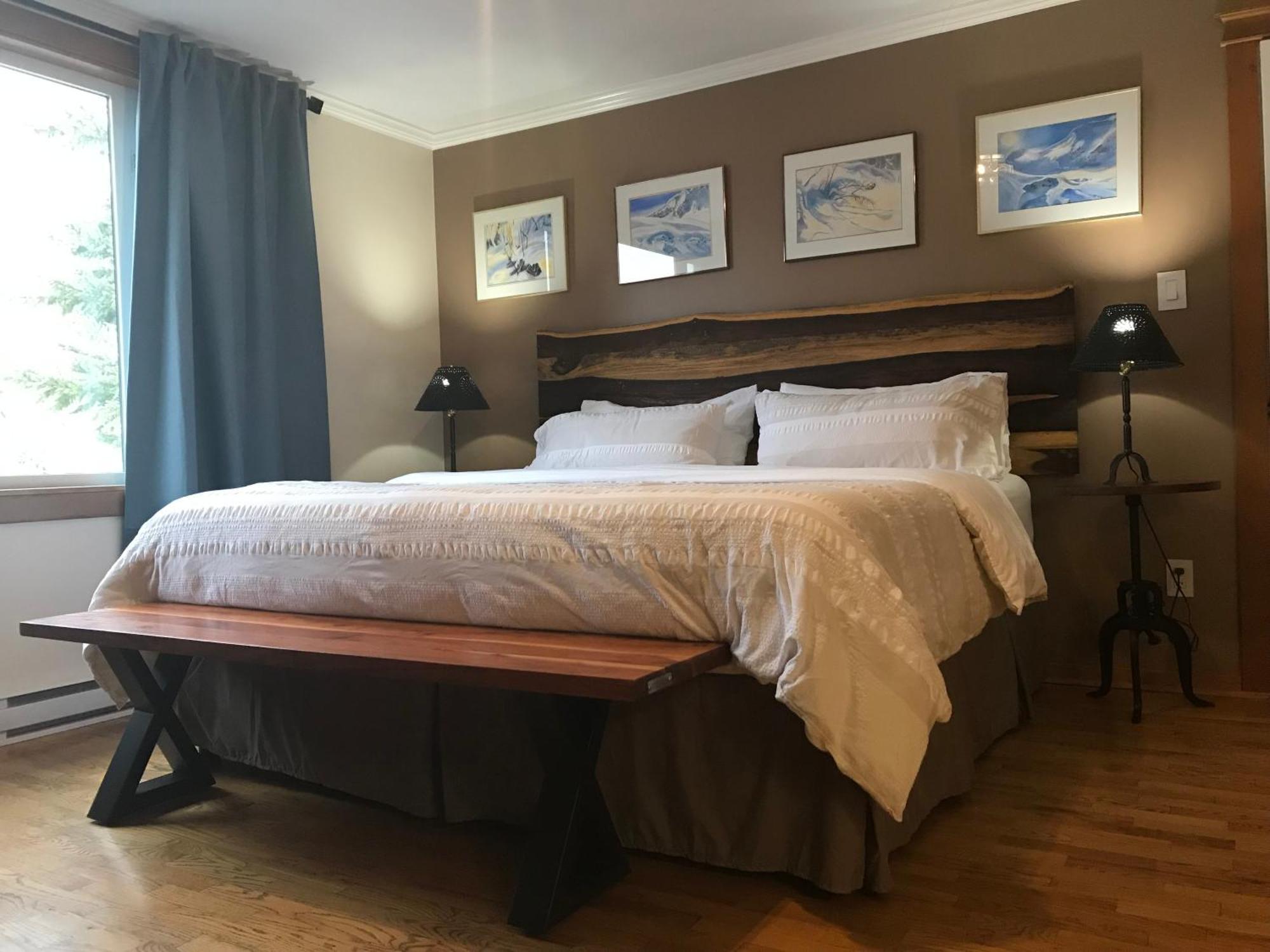 Canadian Rockies Inn - Adults Only Field Luaran gambar